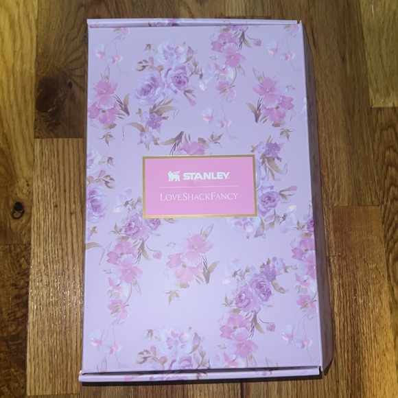 THE STANLEY X LOVESHACKFANCY QUENCHER | 40 OZ HAPPY THOUGHTS BRAND NEW IN BOX - Picture 2 of 3